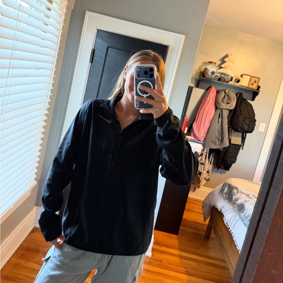 Nike pullover - Picture 6 of 7